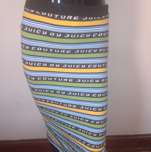 Authentic juicy couture skirt - Picture 3 of 4